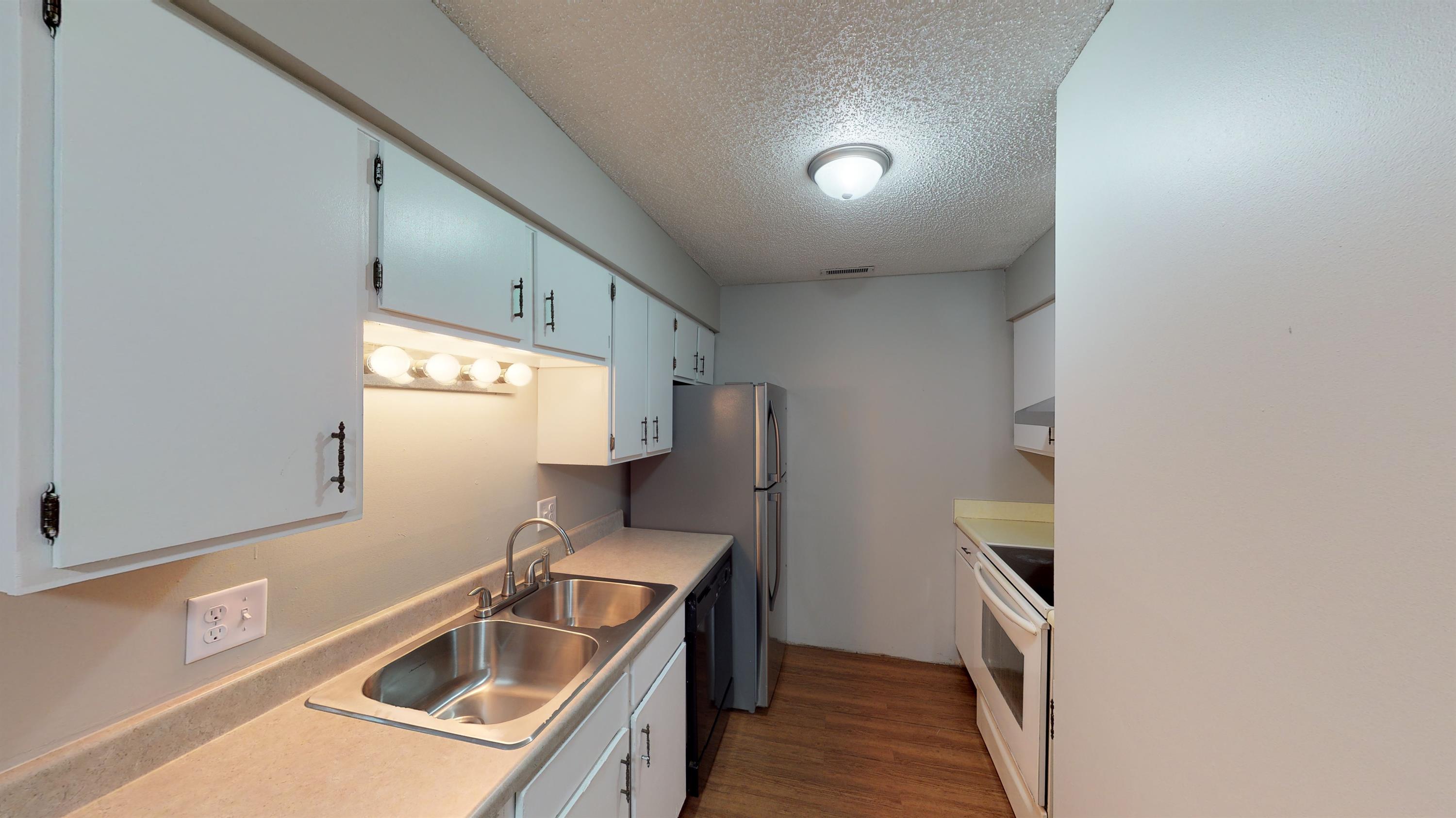 3220-3222 W. 13th Street - 14