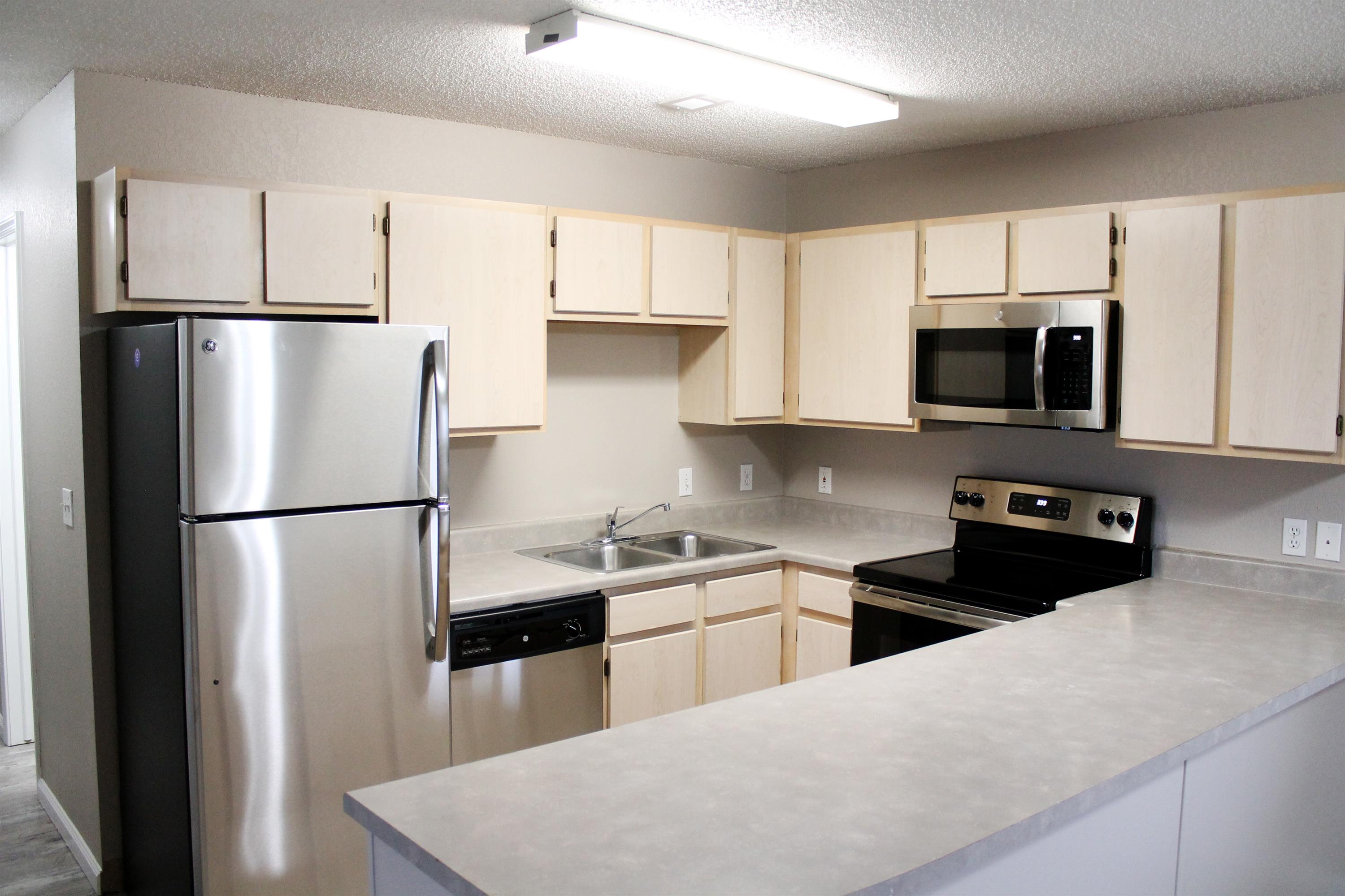 1241 S. Hutchins Ave - 105